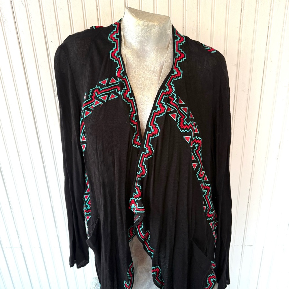 Rock & Roll Cowgirl Sz M Drape Jacket Blouse Black Aztec Southwest Embroidered